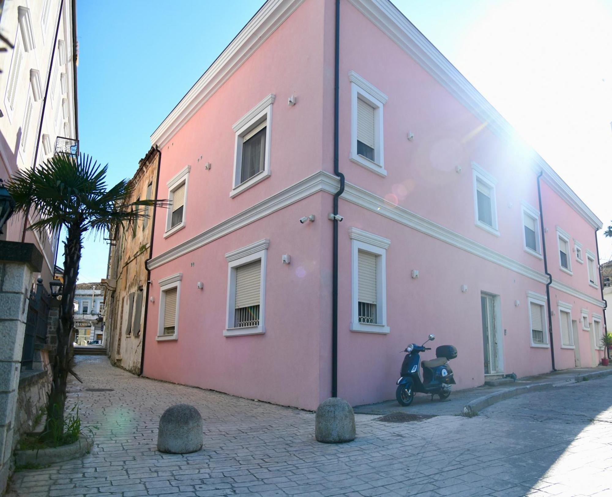 Rosa Apartamento